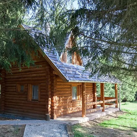 Шале Manka Kisroenkhaz *