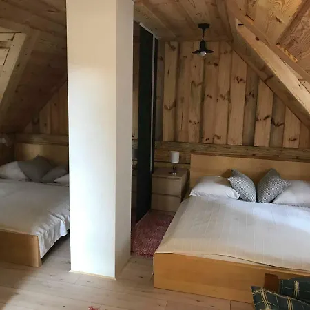 Manka Kisroenkhaz Шале *