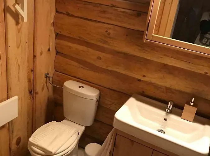 Manka Kisroenkhaz Chalet *